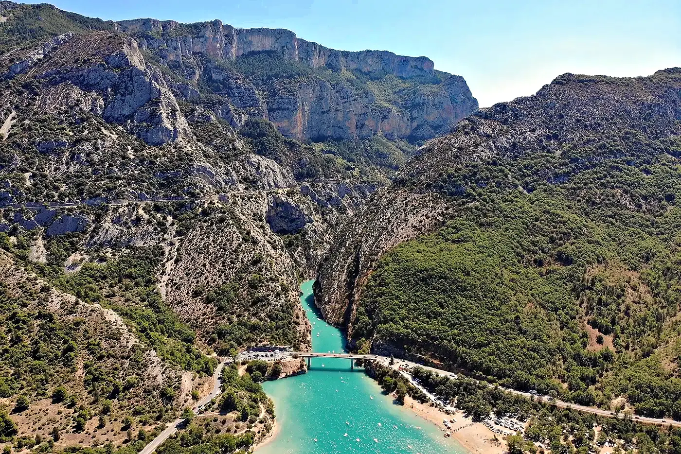 Le Pont du Galetas, là où le canyon du Verdon s’ouvre sur le lac de Sainte-Croix